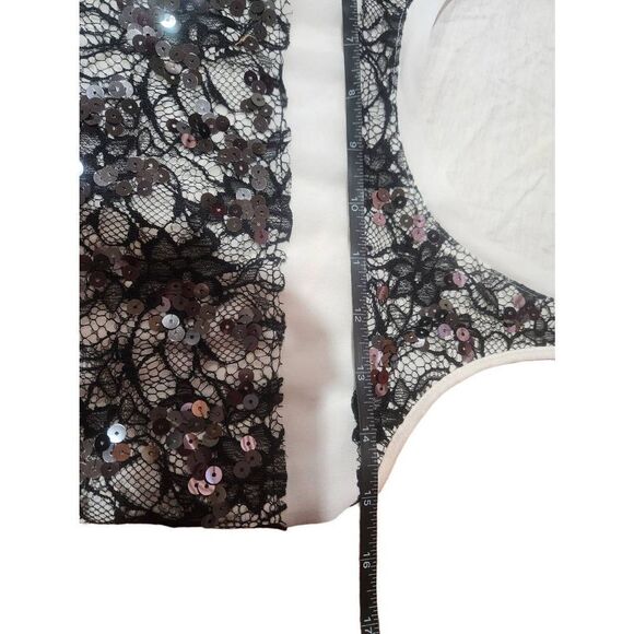 Express S tank top - Picture 10 of 11